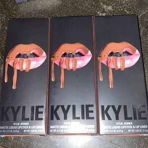Kylie lip kit